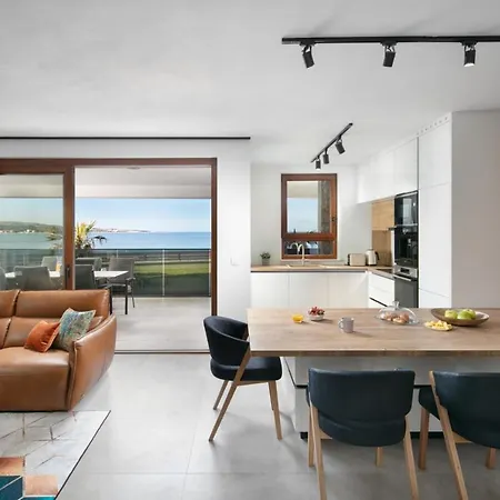 In With Sea View, Terrace, Air Conditioning, Wifi 5176-2 * Vir