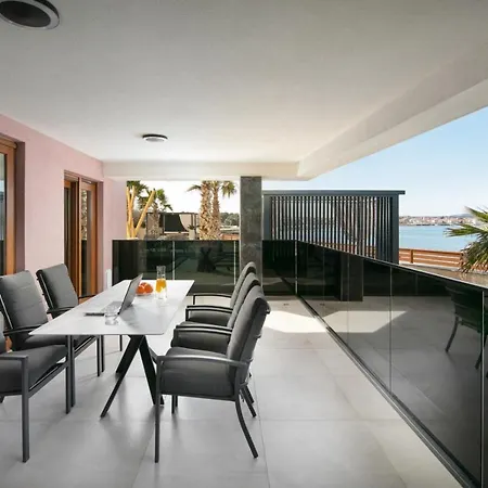 In With Sea View, Terrace, Air Conditioning, Wifi 5176-2